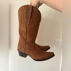 Ariat Wide Calf Cowgirl Boot 11